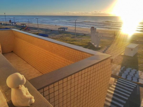 Incrível Sacada à Beira Mar APTO 3Q